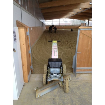 Racleur bord de piste